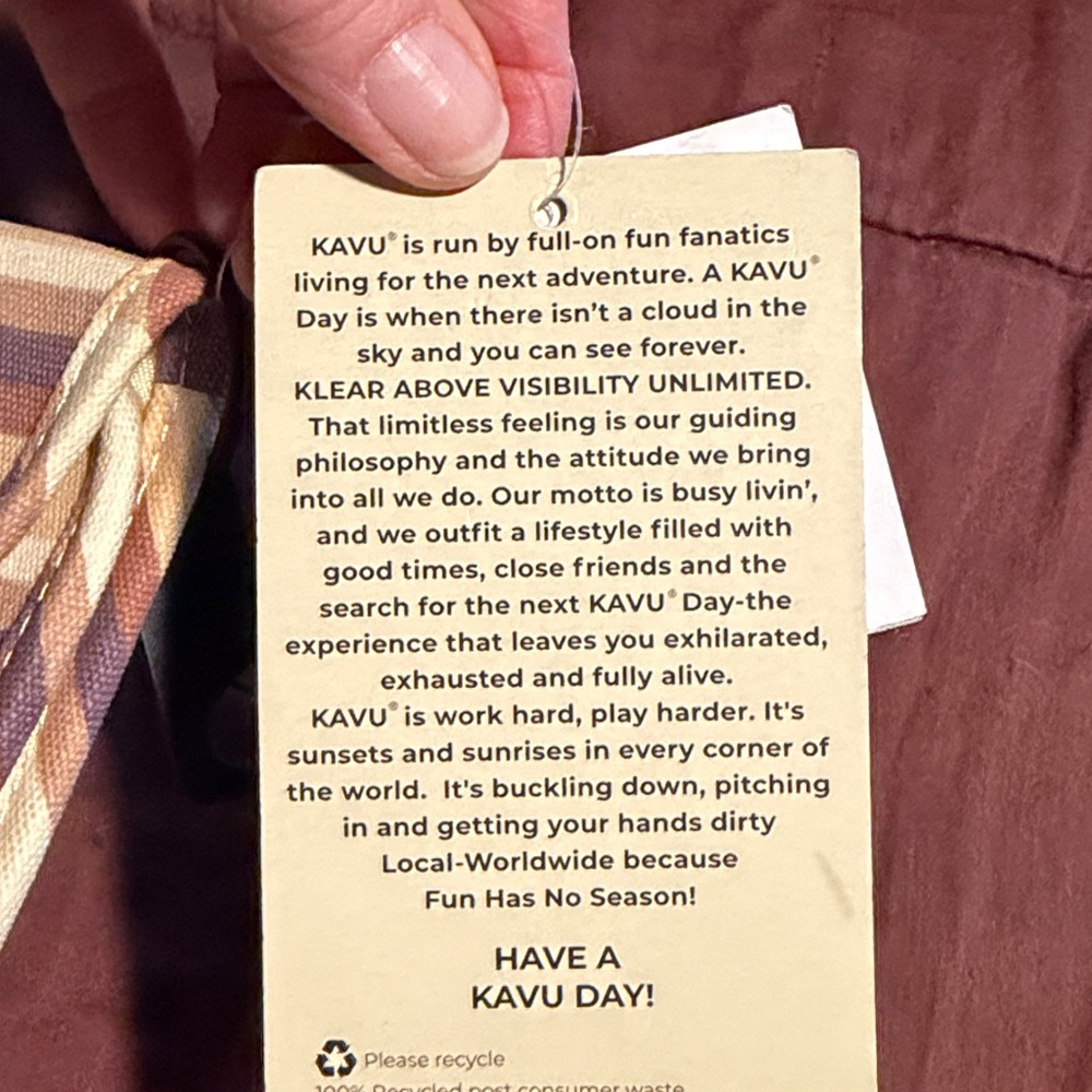 Wallet by Kavu Brand.  NWT! - Picture 12 of 15